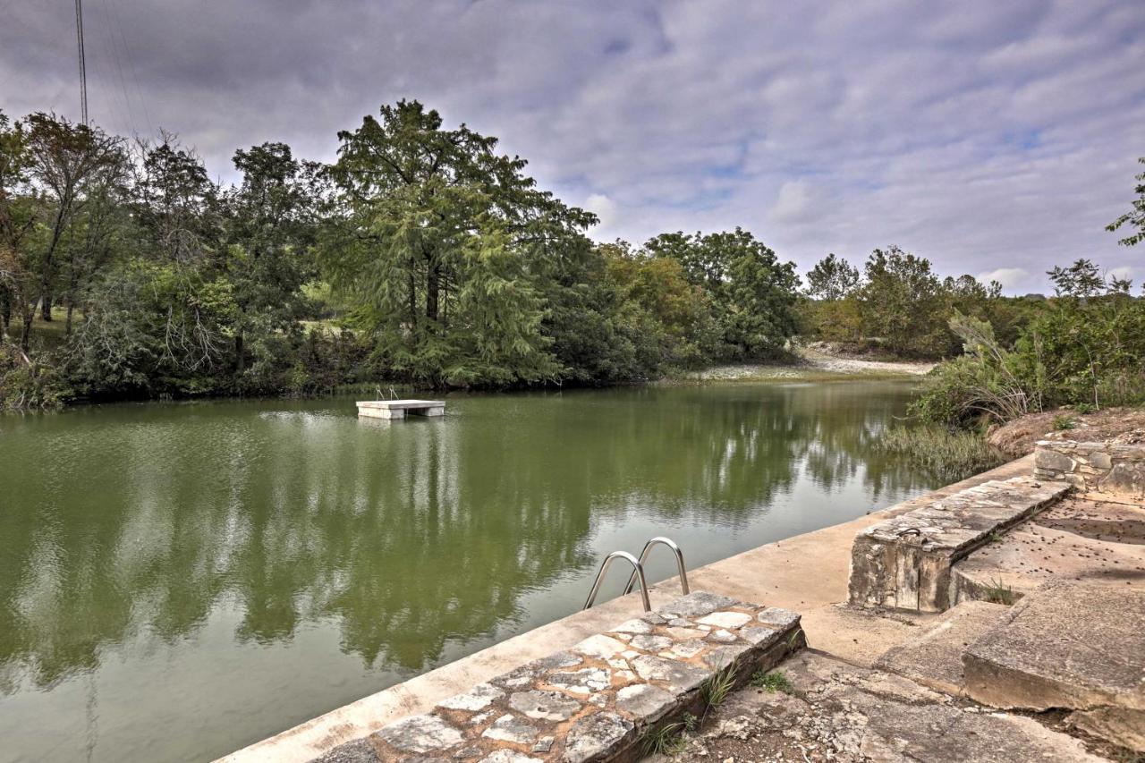 River Retreat With Deck, 2 Kayaks, Fire Pit And Grill! Hunt Exterior photo